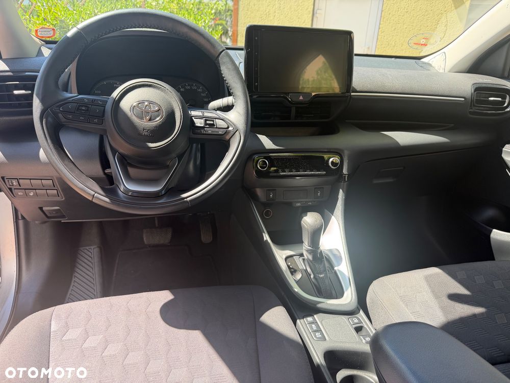 Toyota Yaris Hybrid 1.5 Selection Style - 12