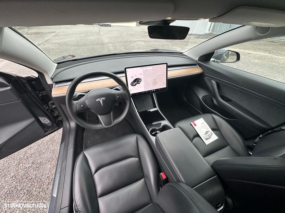 Tesla Model 3 Standard Range Plus RWD - 4