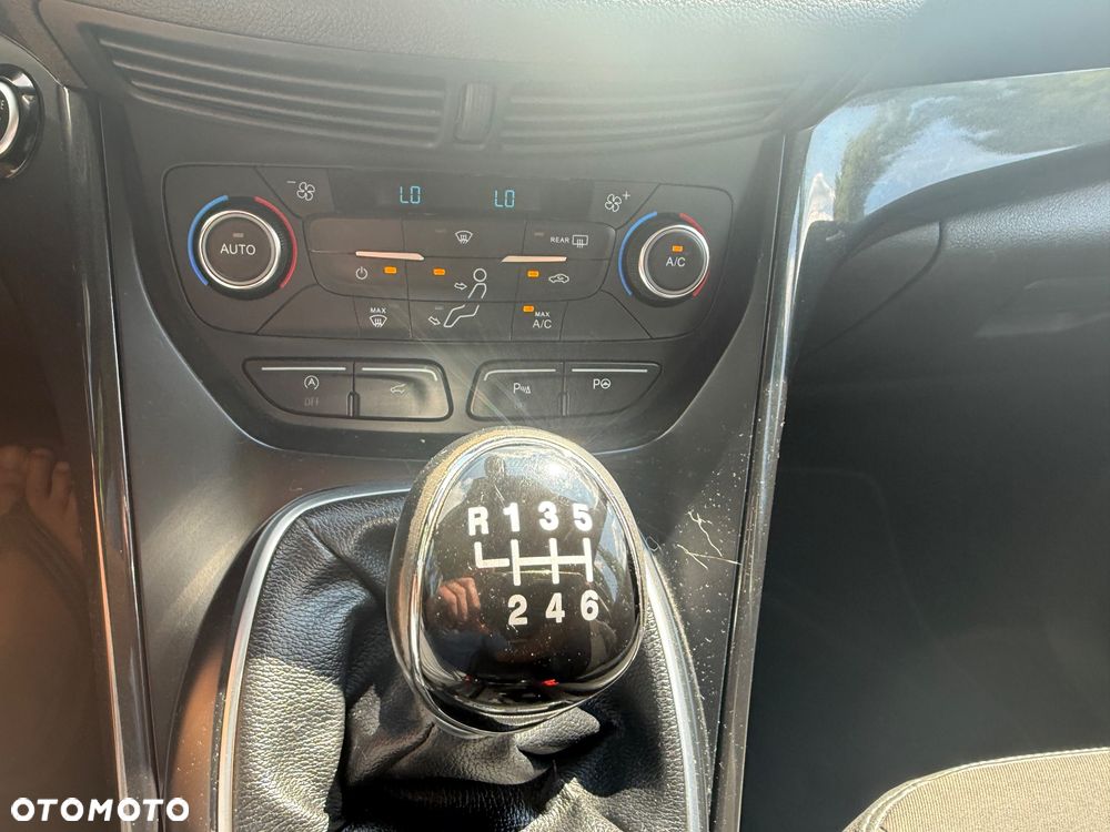 Ford Kuga 1.5 EcoBoost FWD Titanium ASS - 23