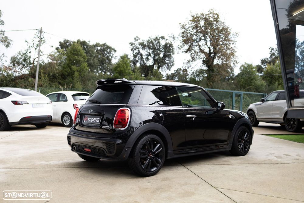 MINI 3 Portas Cooper D Auto - 7