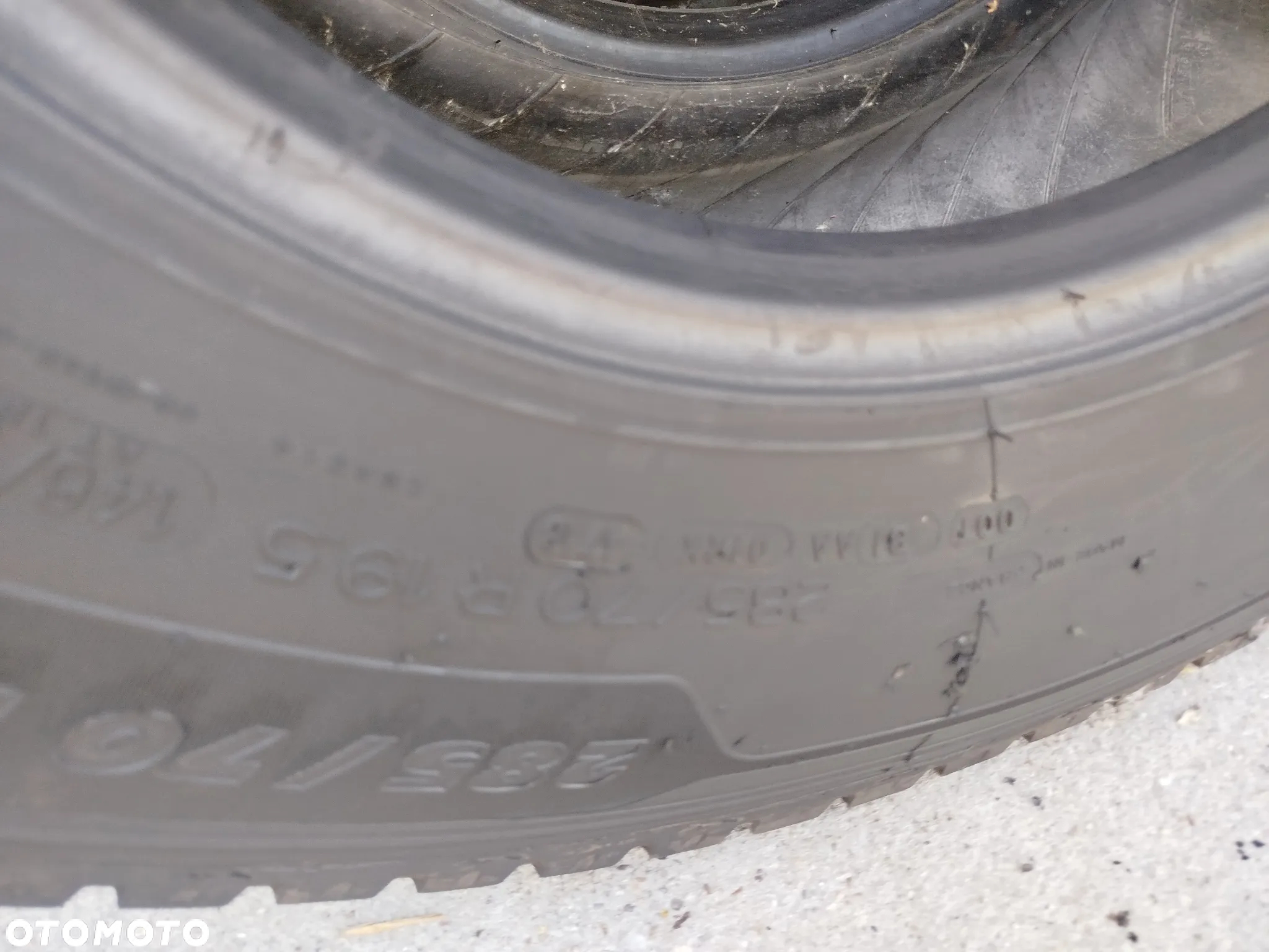 285/70R19.5 146L Michelin X Multi D 4x85% bieżnika - 14