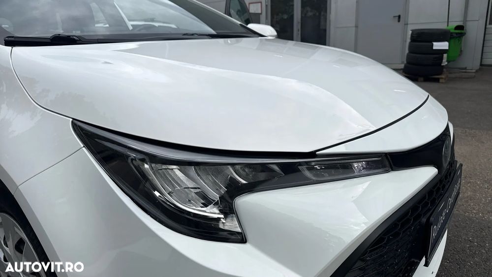 Toyota Corolla 1.8 HSD Eco - 13