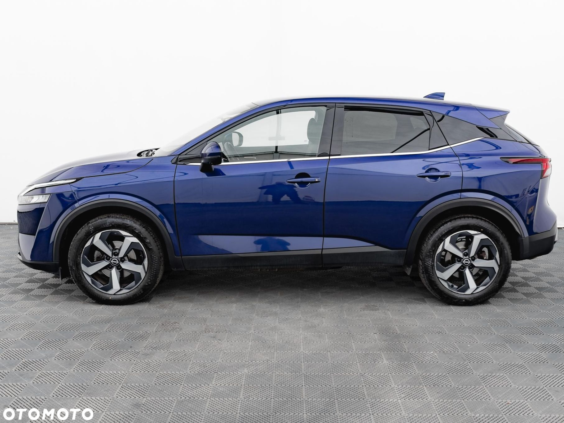 Nissan Qashqai - 10