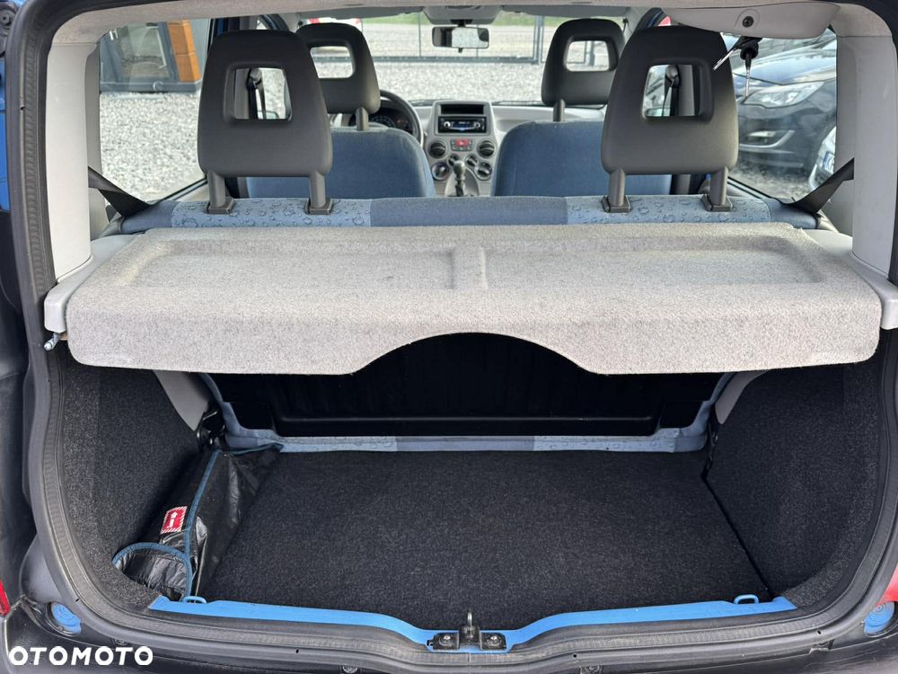 Fiat Panda 1.1 Active dla kobiet - 10