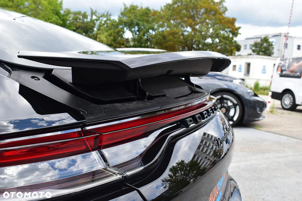Porsche Panamera 4S GPF Executive - 33