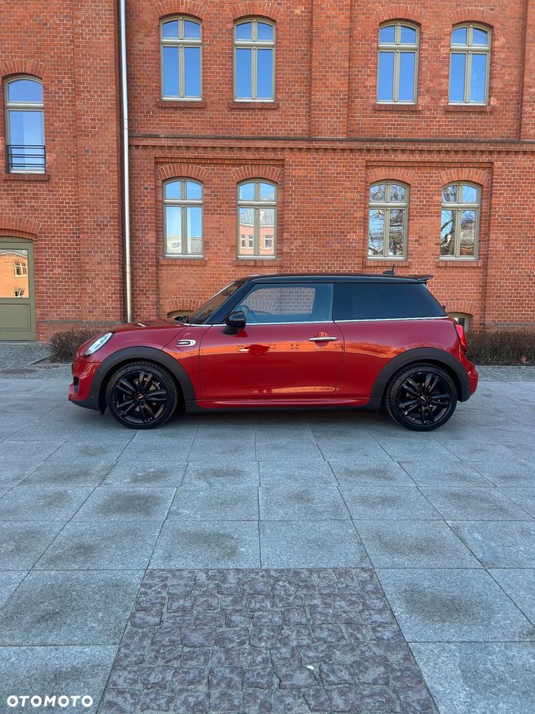 MINI Cooper John Works Trim - 4