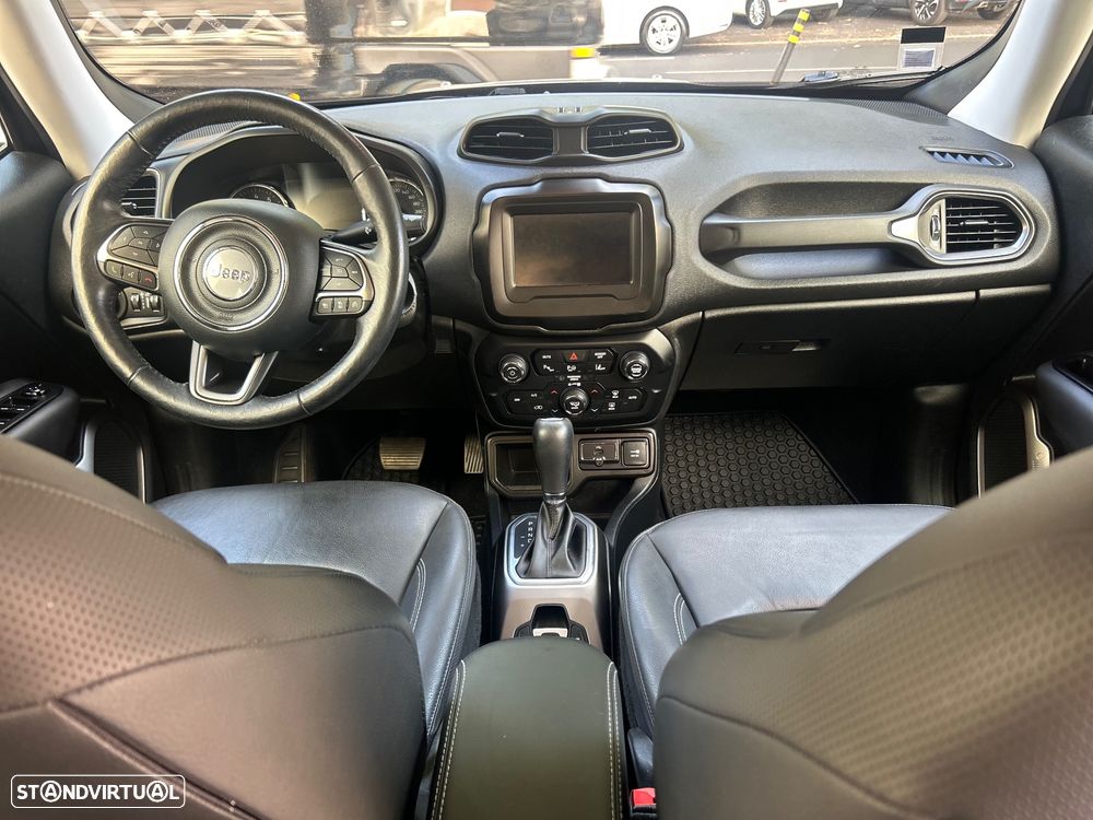 Jeep Renegade 1.3 T Limited DCT - 22