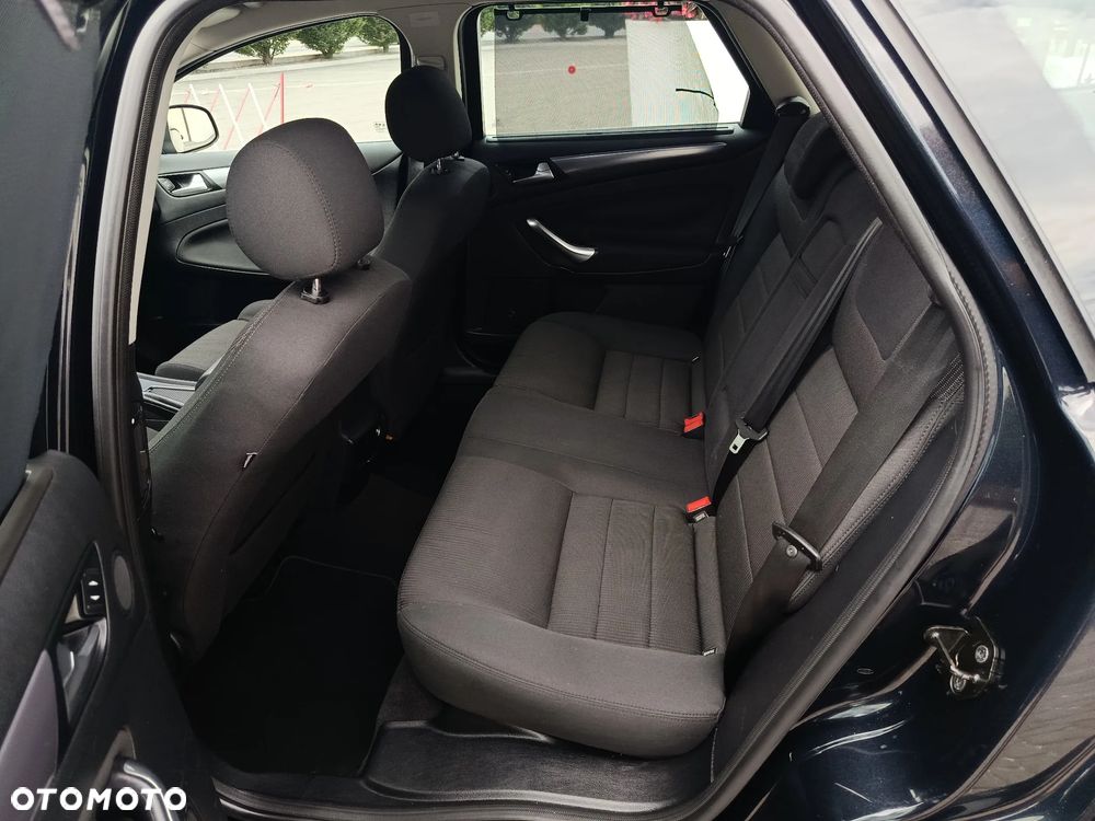 Ford Mondeo Turnier 2.2 TDCi Trend - 20