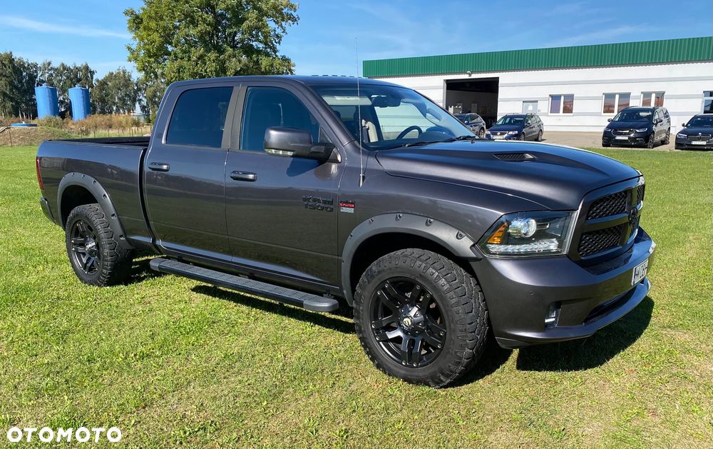 RAM 1500 - 18
