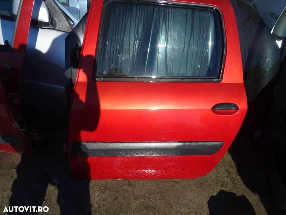 Vand Usa Stanga Spate Dacia Logan 1 din 2006 volan pe stanga fara rugina - 3