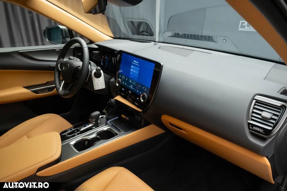 Lexus Seria NX 350h AWD CVT HEV Luxury - 15