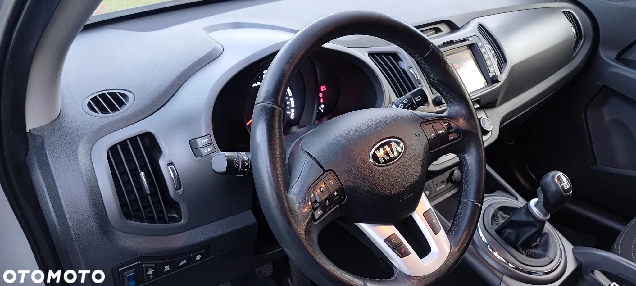 Kia Sportage 2.0 CRDI AWD Dream-Team Edition - 13