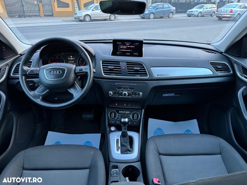 Audi Q3 2.0 TDI Quattro Stronic Design - 13