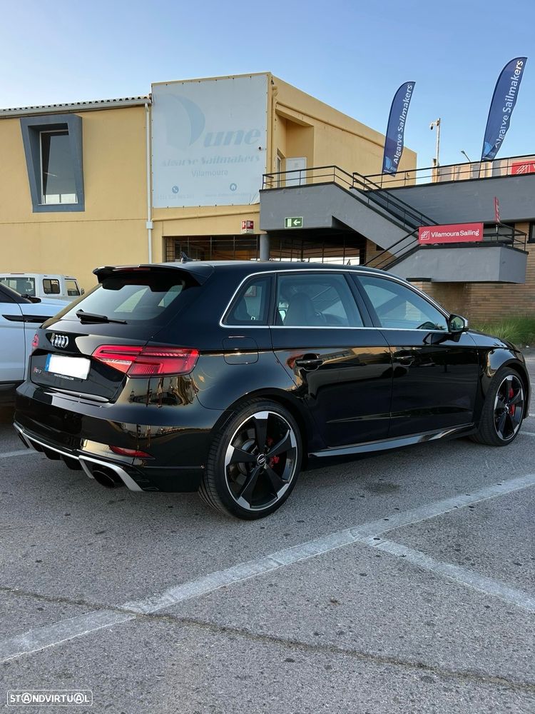Audi RS3 Sportback 2.5 TFSI quattro S tronic - 4