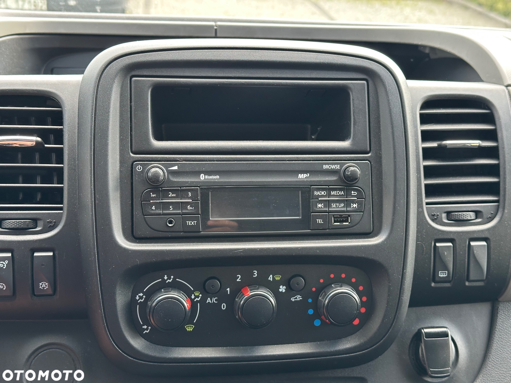 Renault Trafic Grand Passenger 2,9t Pack Clim - 25