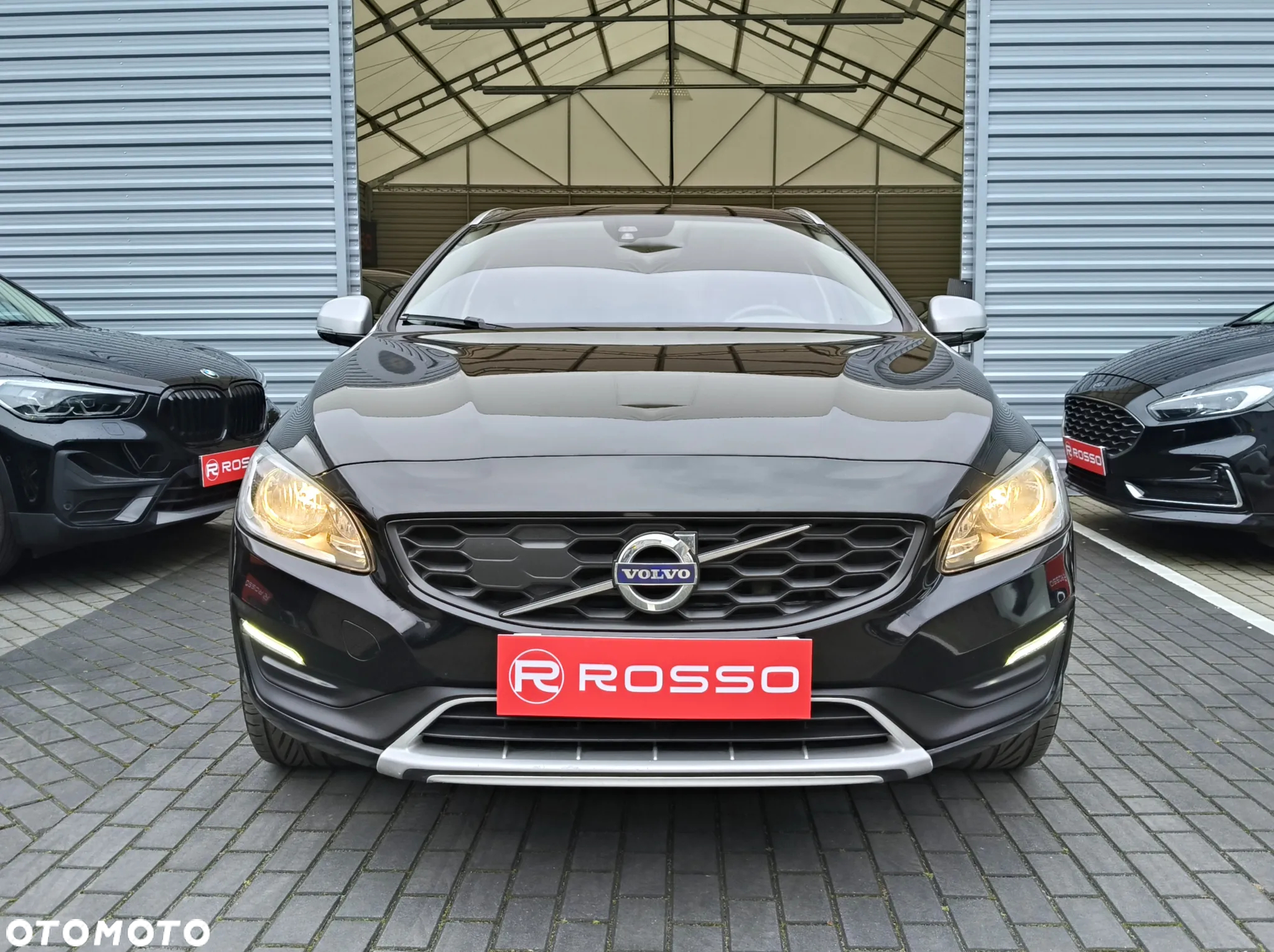 Volvo V60 Cross Country D3 Pro - 4