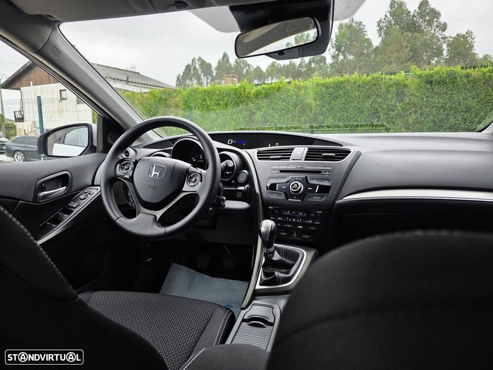 Honda Civic 1.6 i-DTEC Elegance - 26
