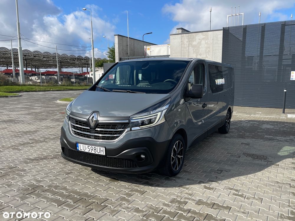 Renault Trafic 2.0 Long BRYGADÓWKA 6 osobowy - 23