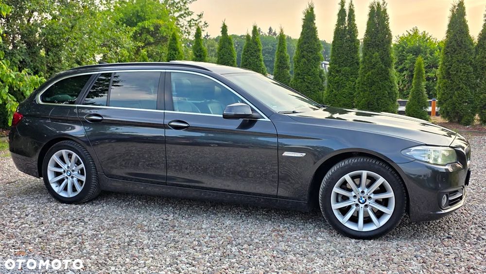 BMW Seria 5 520d xDrive - 16