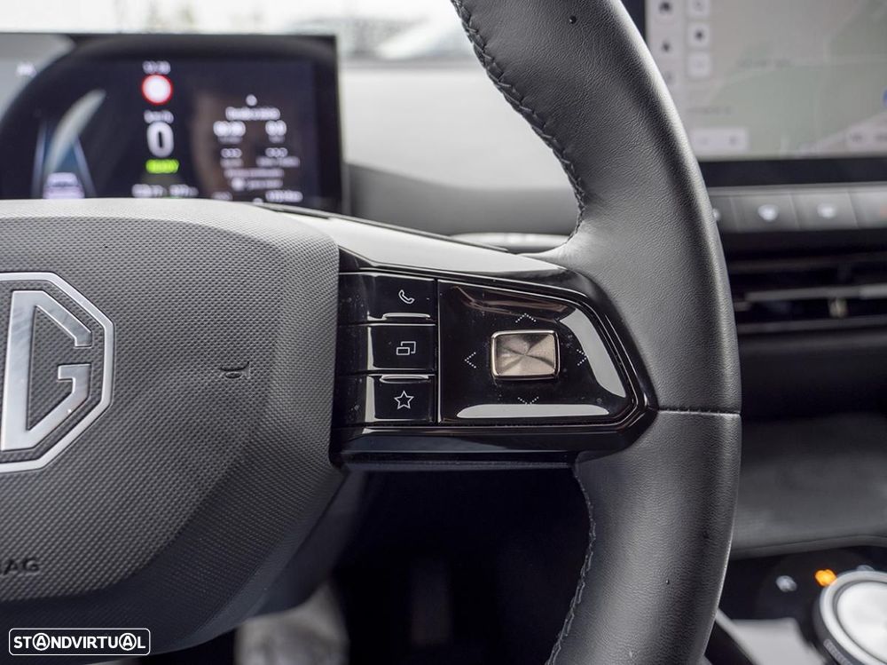 MG MG4 77 kWh Extended Range Luxury - 36