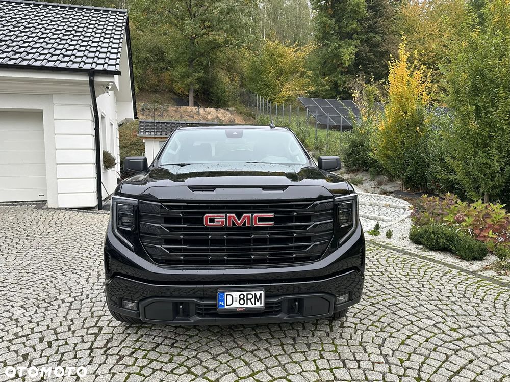 GMC Sierra - 9