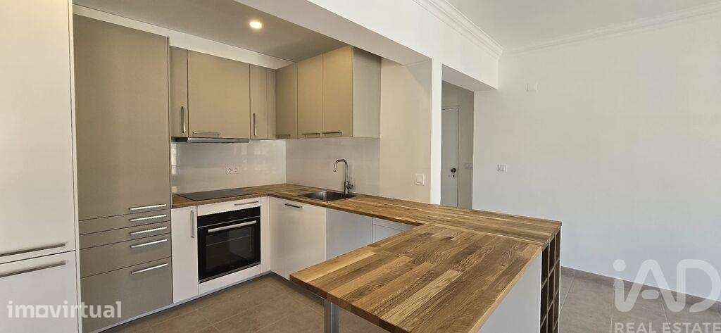 Apartamento T2 em Cadaval e Pêro Moniz de 95 m2 - Grande imagem: 4/20