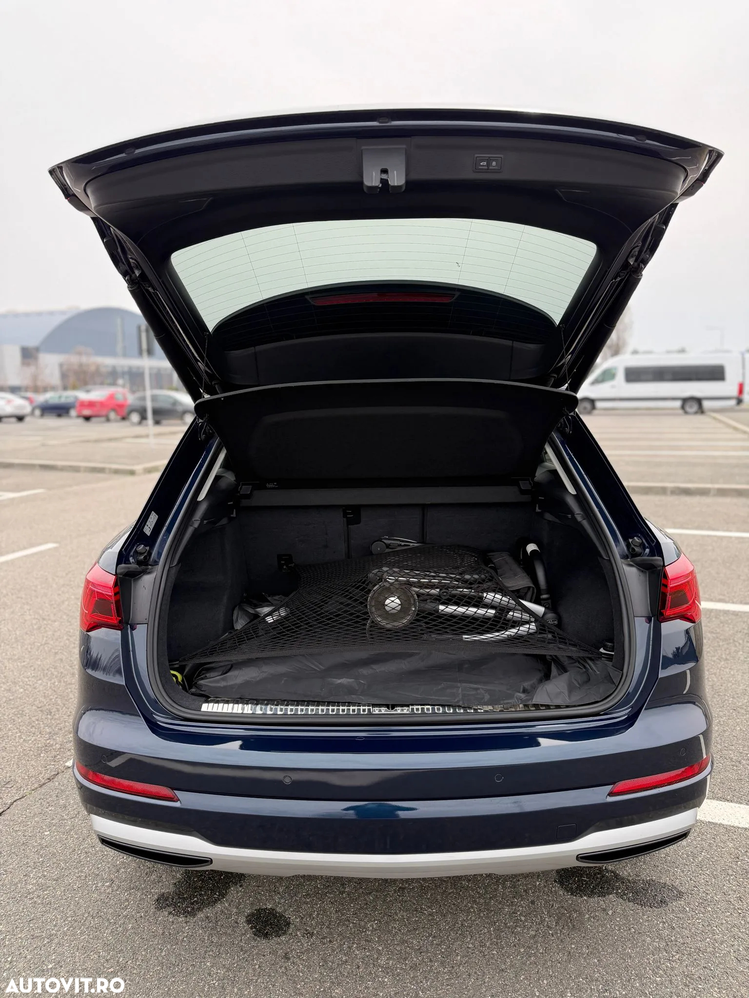 Audi Q3 2.0 40 TFSI S tronic quattro - 14