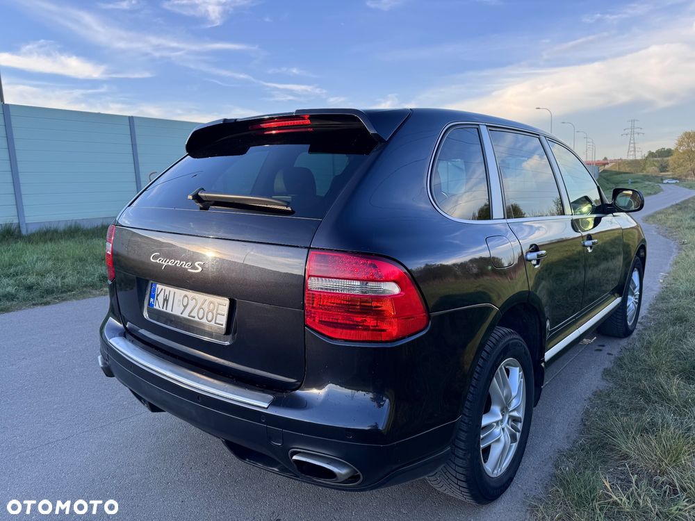 Porsche Cayenne S Tiptronic - 4