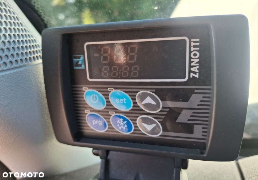 Iveco Daily 50C18 - 14