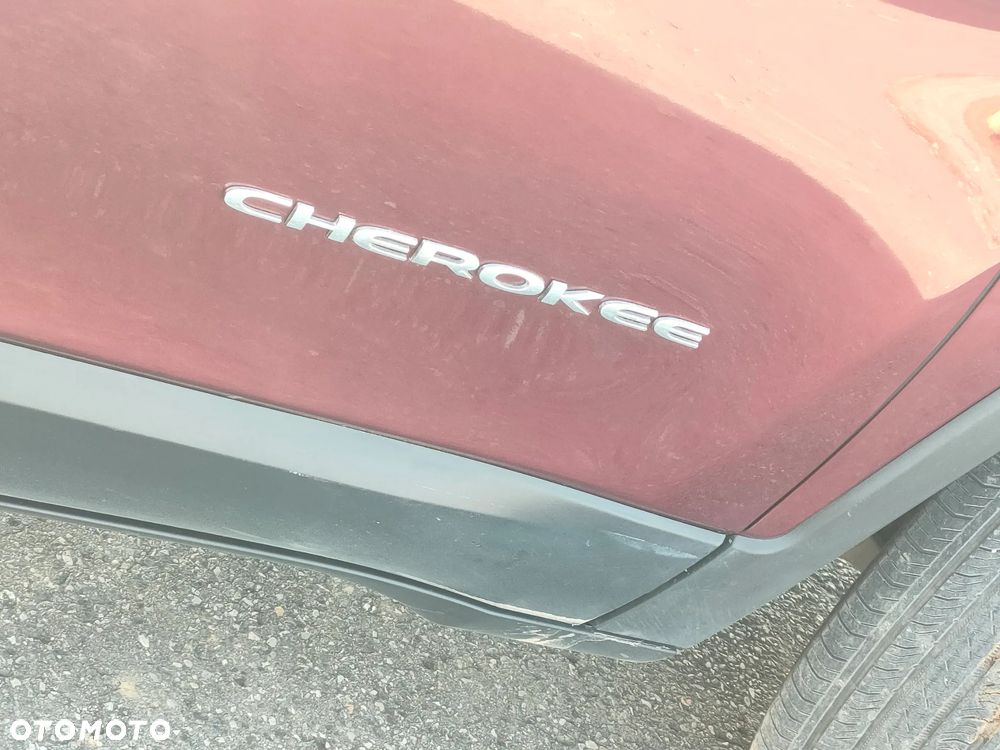 Jeep Cherokee 3.2 V6 Active Drive I Limited - 24