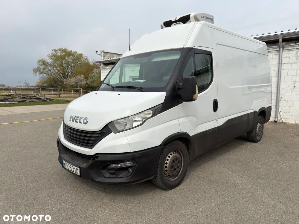 Iveco DAILY - 1