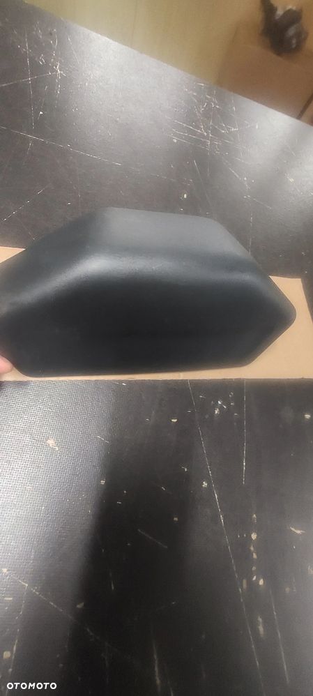 Zaślepka tył klapa vw t6 7E0868629 - 2