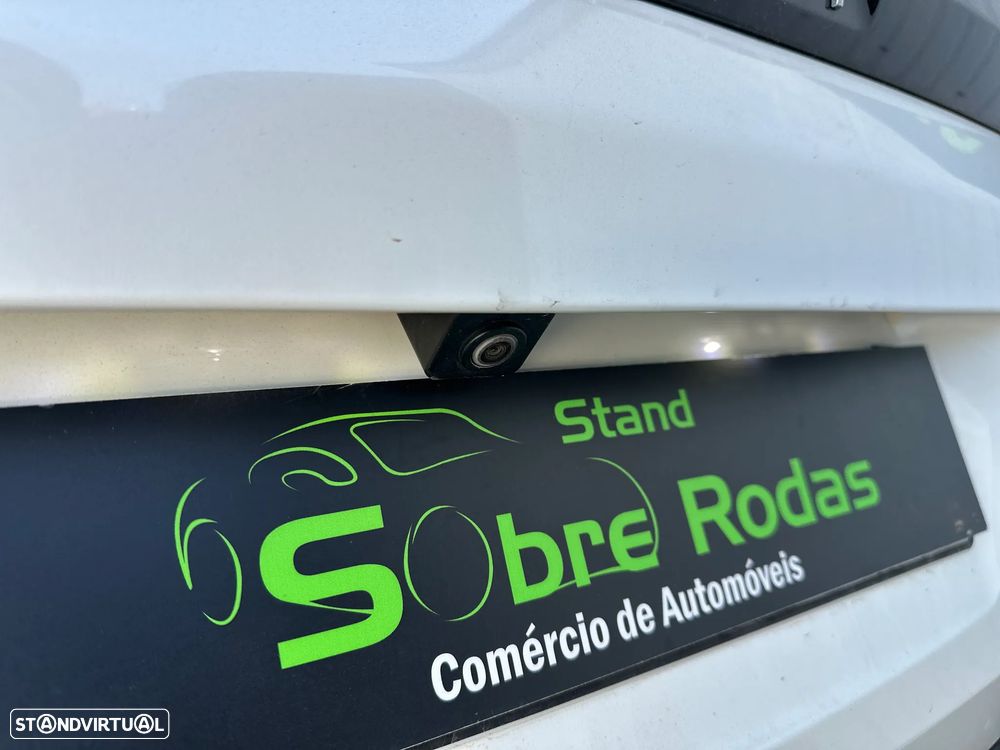 Peugeot 3008 1.6 Hybrid Allure e-EAT8 - 7