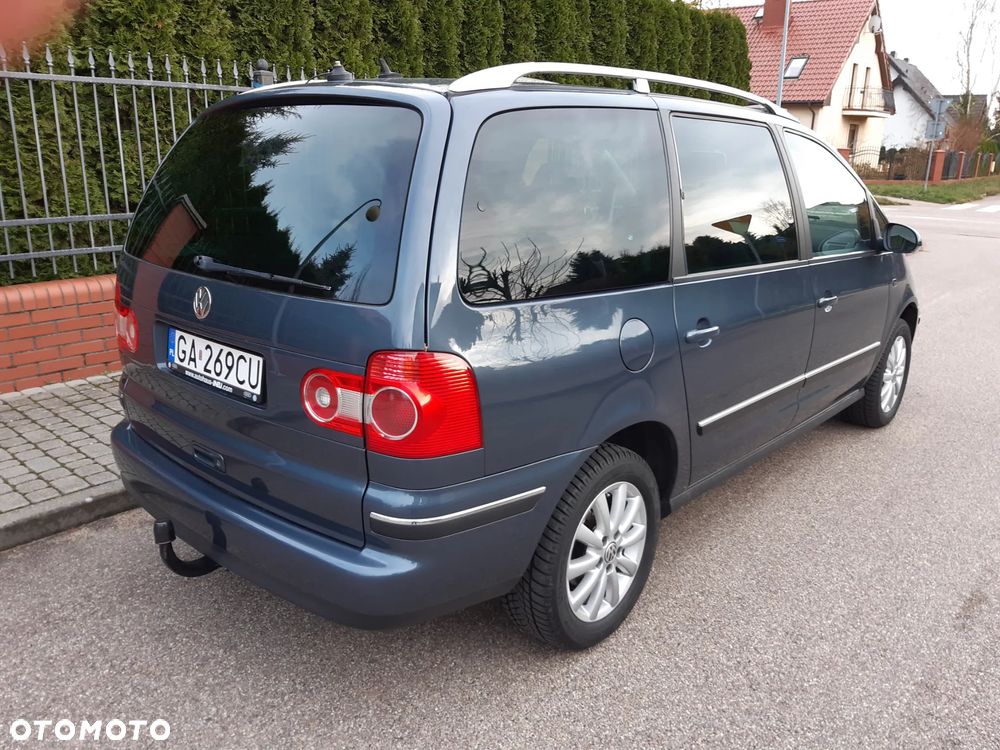 Volkswagen Sharan 1.9 TDI Comfortline - 4