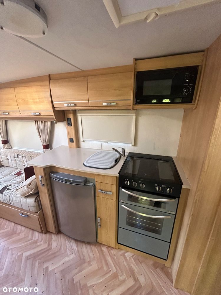 Lunar Quasar 462 - 23