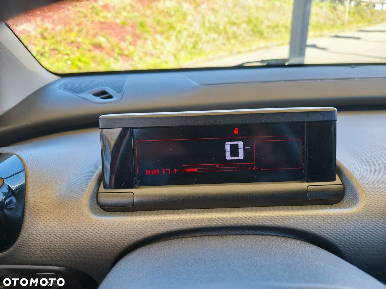 Citroën C4 Cactus - 25