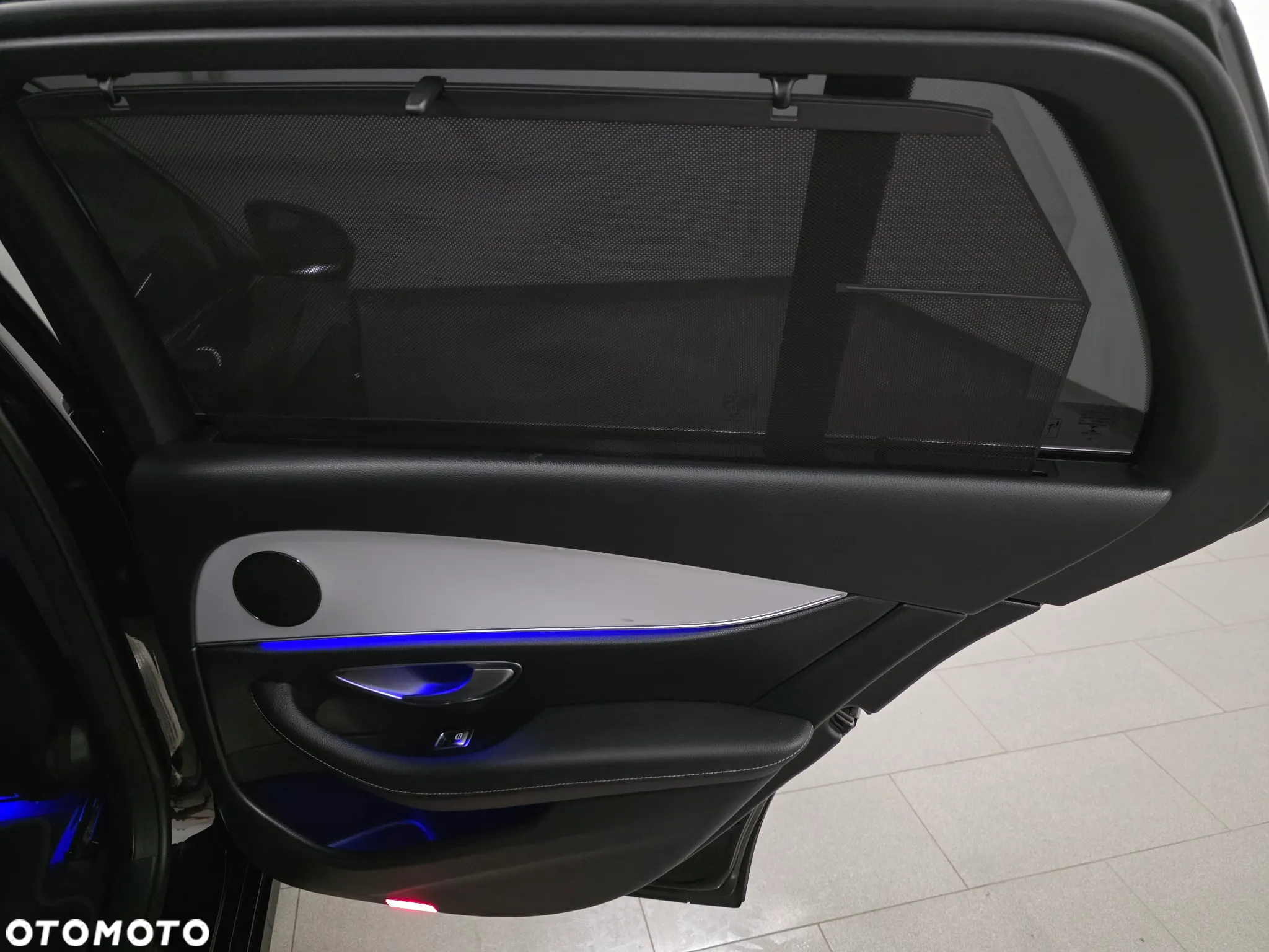 Mercedes-Benz Klasa E 300 de 9G-TRONIC Exclusive - 28
