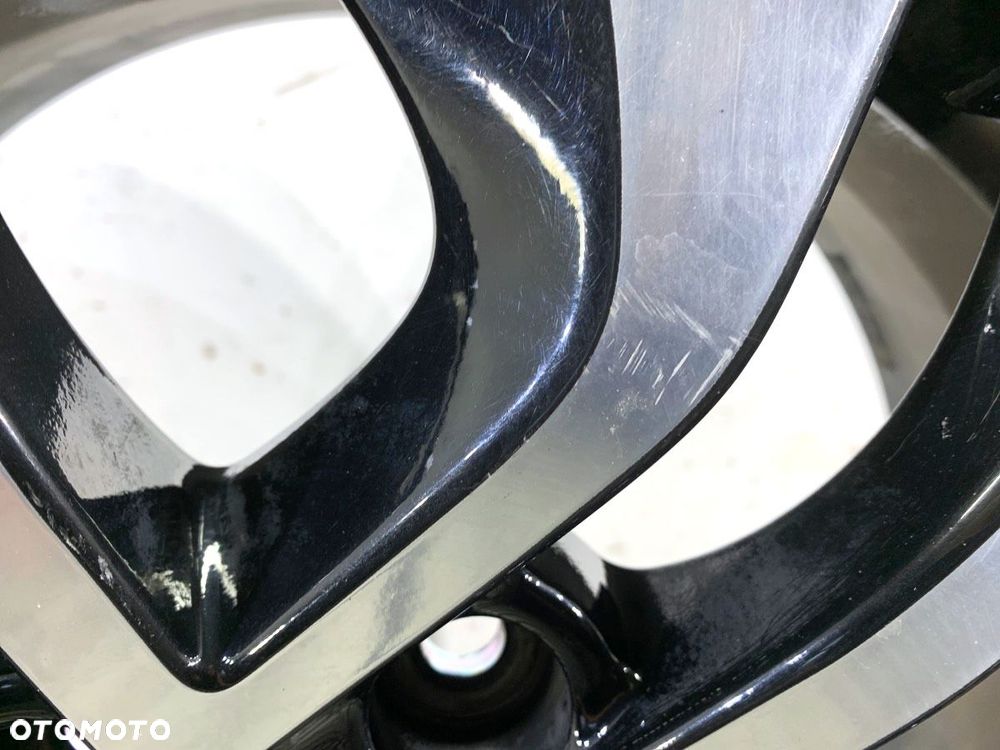 FELGA ALUMINIOWA 16 6,5j 5x114,3 CENTR 64,1 ET45  HONDA - 2