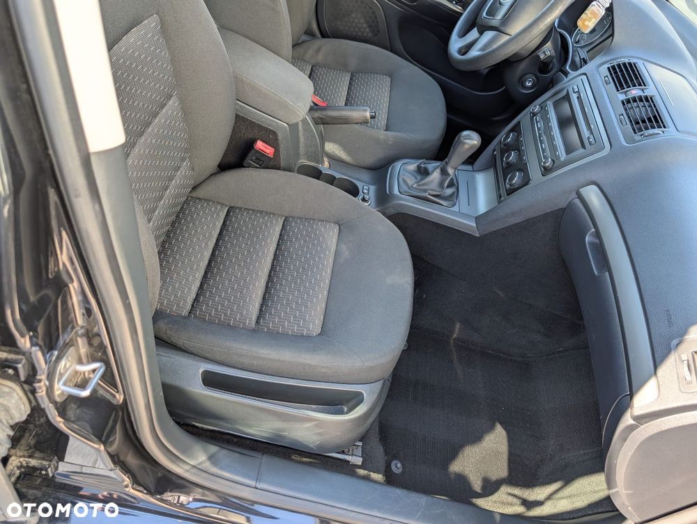 Skoda Octavia 1.6 - 6
