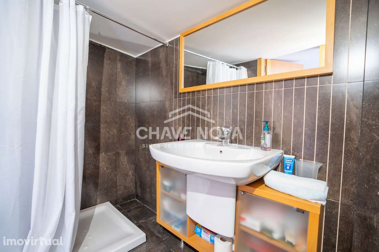 T2 Duplex no Último Andar com Varanda – Polo Universitário do Porto - Grande imagem: 5/25