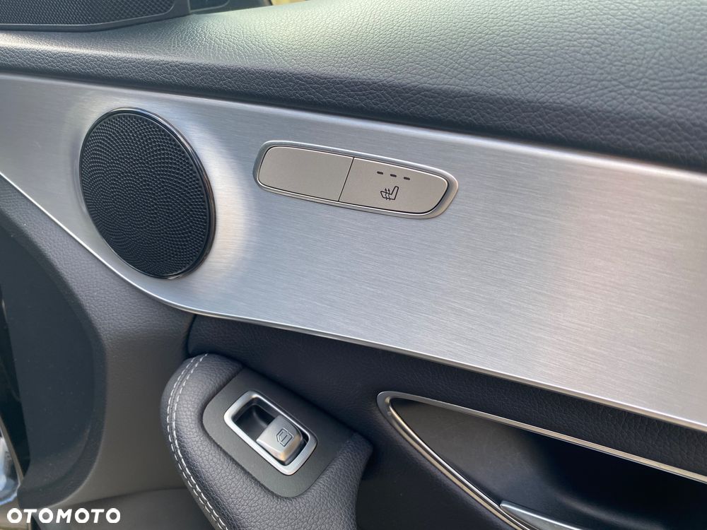 Mercedes-Benz Klasa C - 16