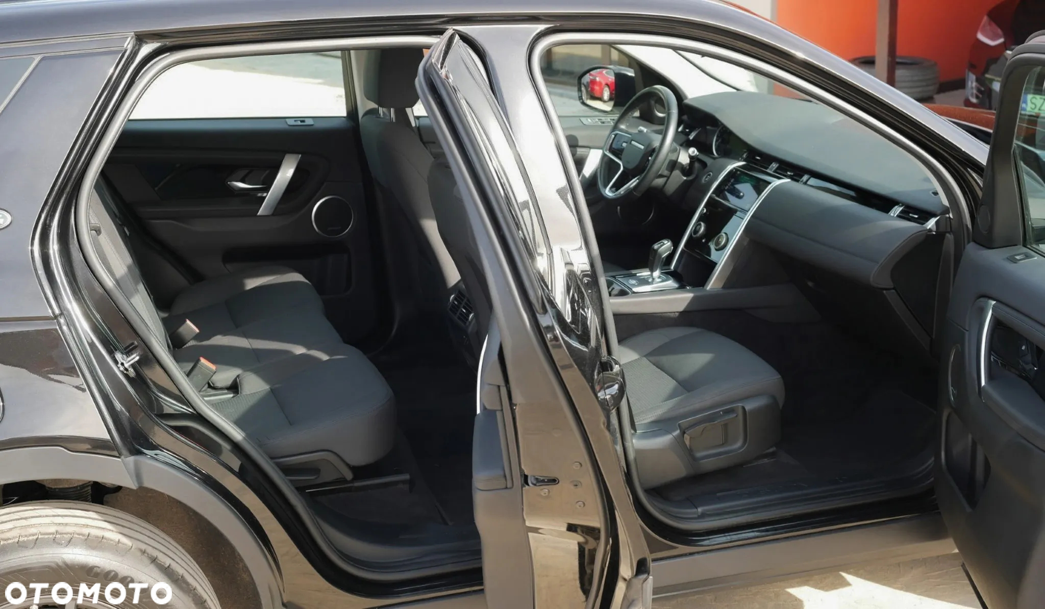 Land Rover Discovery Sport D165 - 24