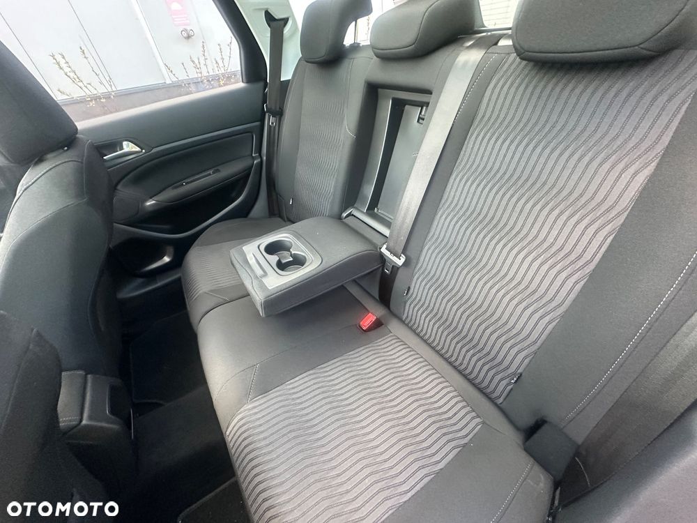 Peugeot 308 1.6 e-HDi Style STT - 17