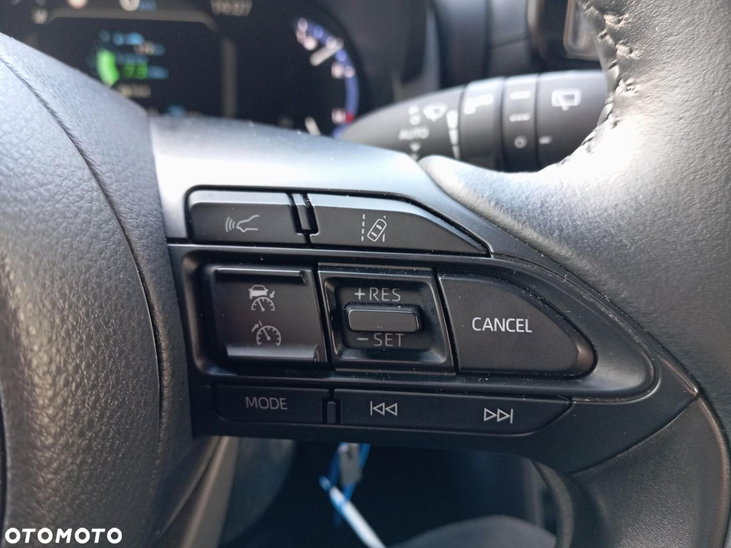 Toyota Yaris Cross Hybrid 1.5 Comfort - 17