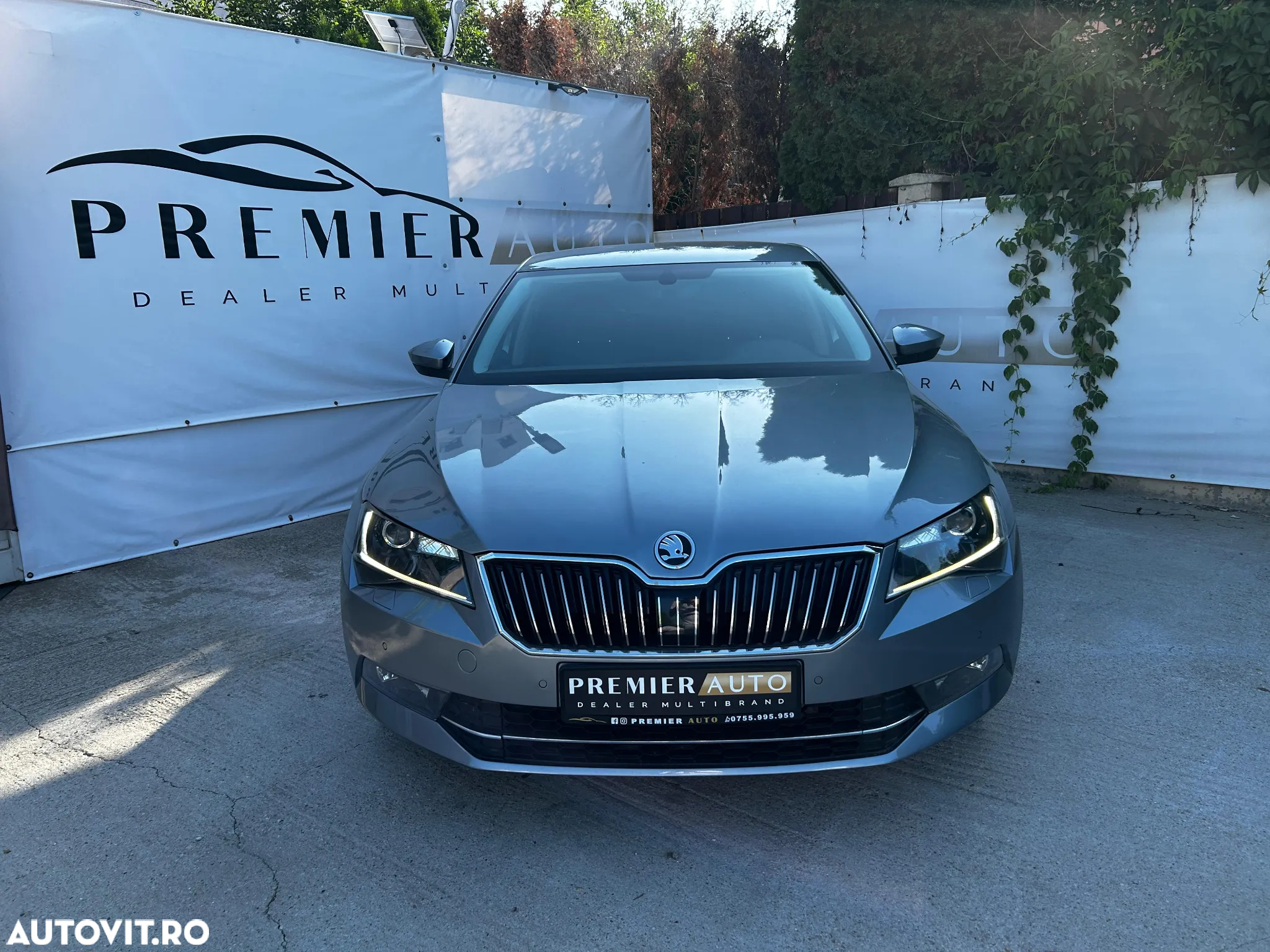 Skoda Superb 2.0 TDI DSG 4X4 Sportline - 20