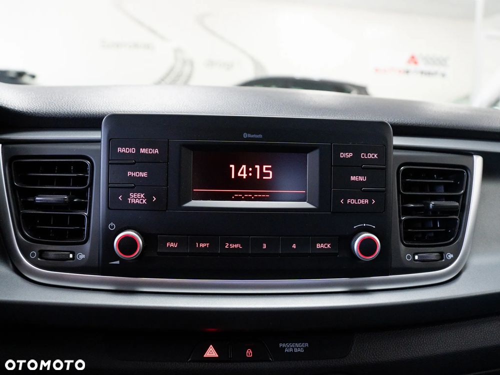 Kia Rio 1.2 L - 19