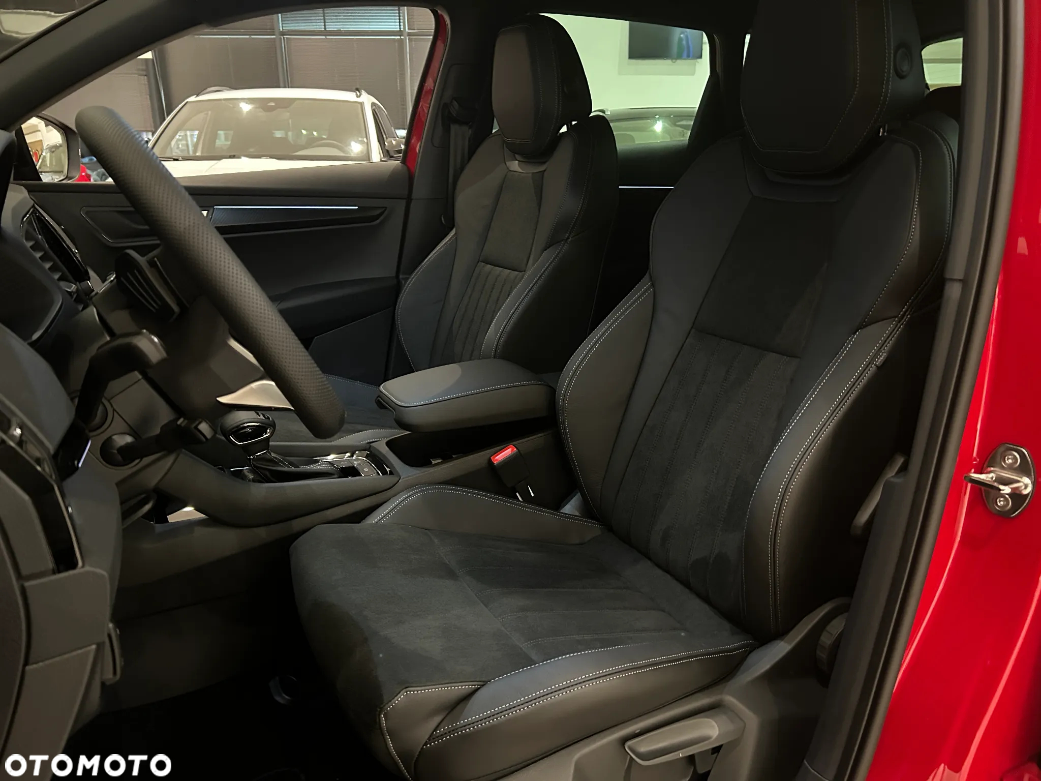 Skoda Karoq 2.0 TDI SCR 4x4 Sportline DSG - 19