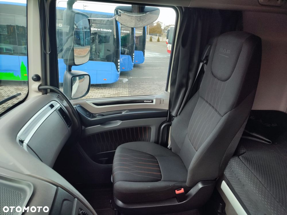 DAF XF 480 FT / LOW DECK / INTARDER / SUPER SPACE CAB / TRAXON / - 18