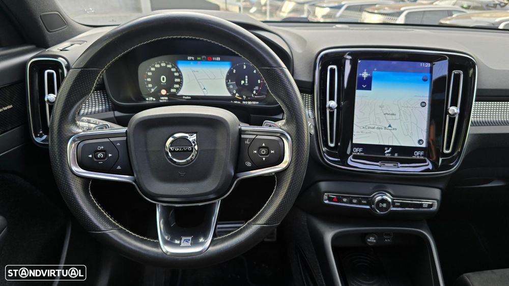 Volvo XC 40 2.0 D4 R-Design AWD - 15
