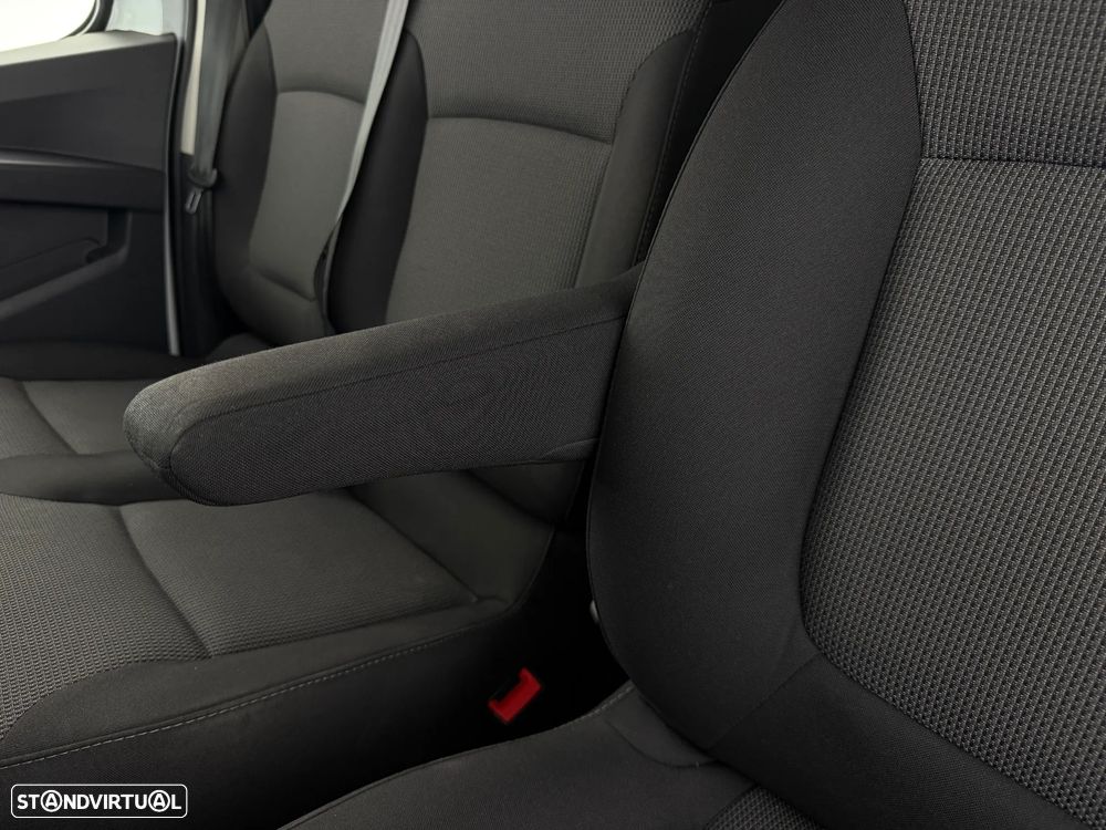 Renault Trafic 2.0 IVA Dedutível 3Lugares L1H1 - 22